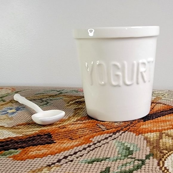 Lego Japan Fine Porcelain Yogurt Dish - Picture 1 of 5